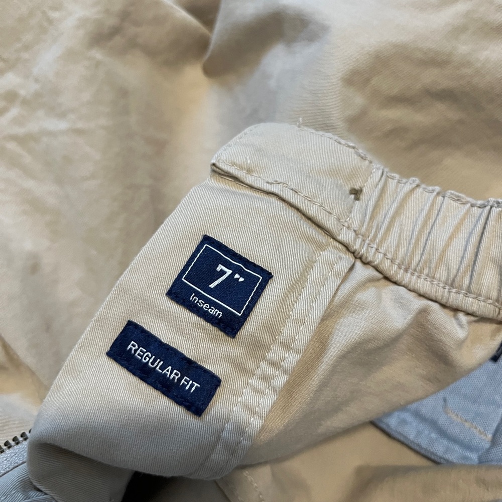 Chubbies Khaki Shorts Size Medium - image 6